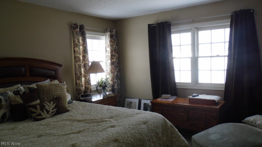 Macintosh Farms Condo - Residential