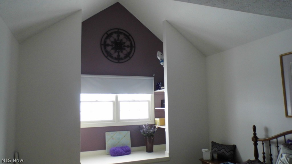 Macintosh Farms Condo - Residential