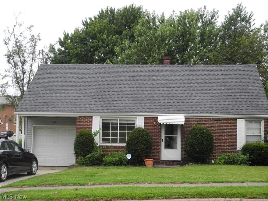 Single family home with 2 bedrooms on the first floor and a bonus room on the second floor with  insulation is on the walls.  The basement has a shower that works, a brand new toilet and a new laundry sink at the area where washer and dryer will be placed.  This is an old home with some really good features.  A location that is very close to the activities of Canton.  Close access to the HALL Of Fame Festivities.  Not far from park area as well as restaurants and pizza shops.  Ideal for the work and drive the free way buyer.  Just a few minutes from I-77 access North and South.  Enjoy the back yard and shade of the beautiful trees.