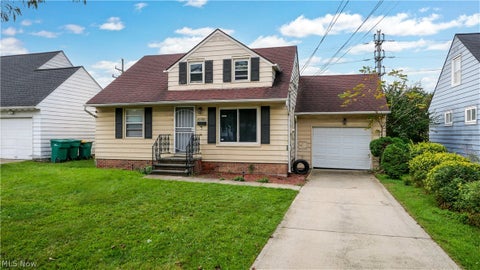 Homes For Sale - 16780 Gerard Avenue<br/> Maple Heights, OH 44137