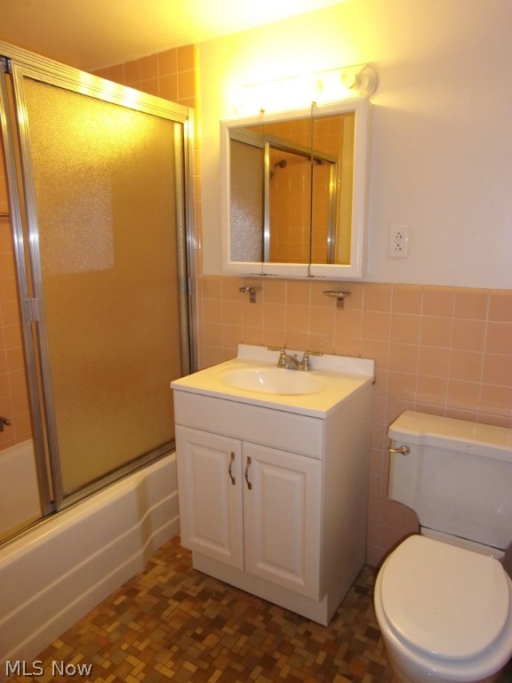 Shaker Courts Condominium - Residential Lease