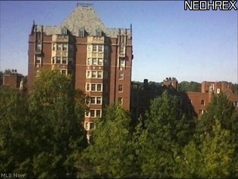 Shaker Courts Condominium - Residential Lease