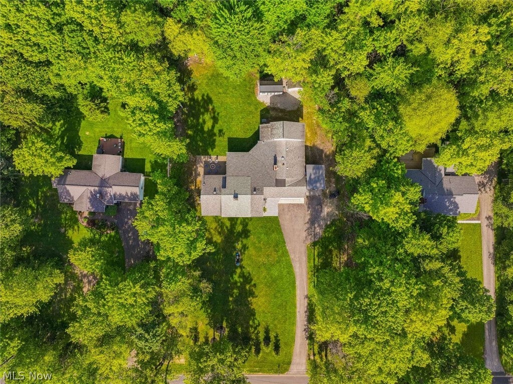Photo of 3899 Brainard Road, Orange Village, OH 44122 (MLS # 5219796)