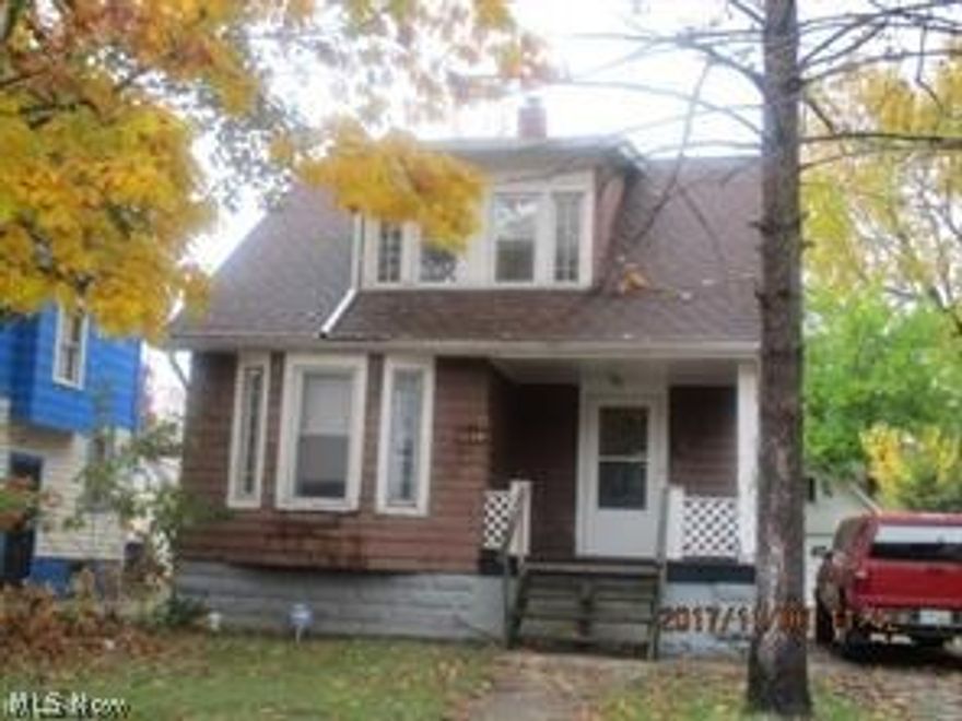 This is a Colonial with two full bathrooms, one on the first floor and one on the second floor, living room with a bonus room that can be used as a second living room.Large kitchen with plenty of cabinet space and a nice size eating area. Tax record states this property is a two bedrooms and additional room that can be used as a third bedroom. Property being sold in its as is condition.