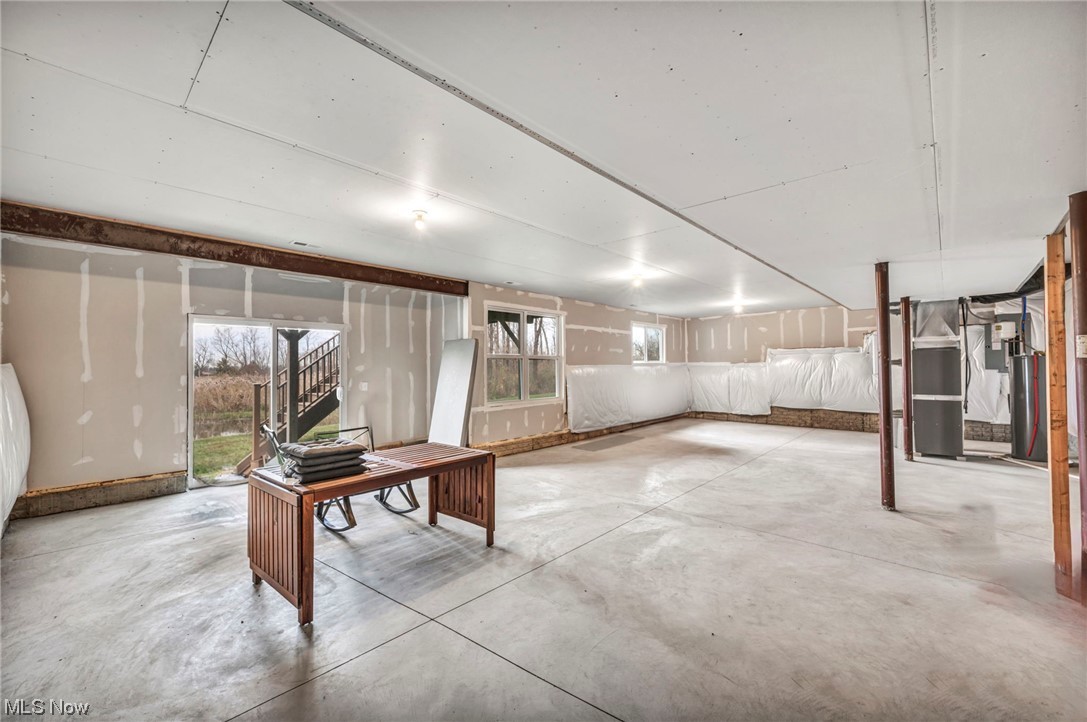 Village On Maple Sub N0 3 - Residential