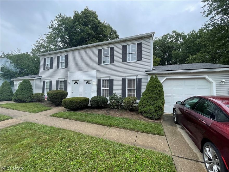 Beautiful renovated 2 bedroom duplex in the chapel hill neighborhood. This home feature brand new laminate flooring through out. Modern Quartz countertop kitchen new appliances. The attached 1 car garage leads into your mudroom with first floor laundry hook ups.  Two bedrooms upstairs, one with attached master bathroom. Qualifications for approval of tenant/s  No previous evictions with-in 5 years, Good Credit, 3x1 Income ratio, Pets considered on a case by case basis. RENTERS INSURANCE REQUIRED