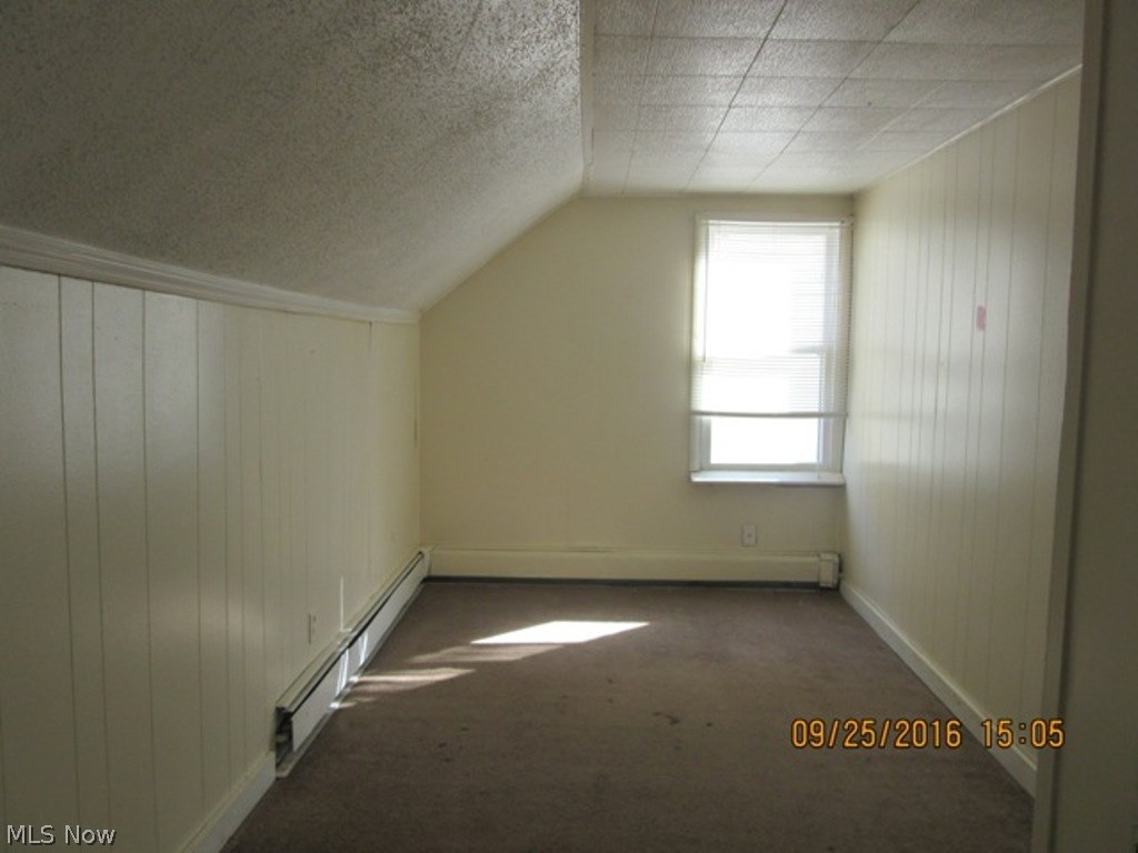 Willobee-On-The-Lake 02 - Residential