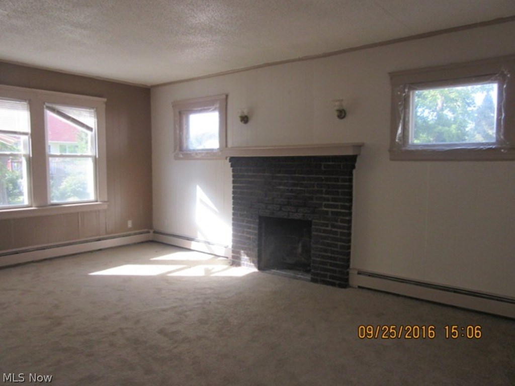 Willobee-On-The-Lake 02 - Residential