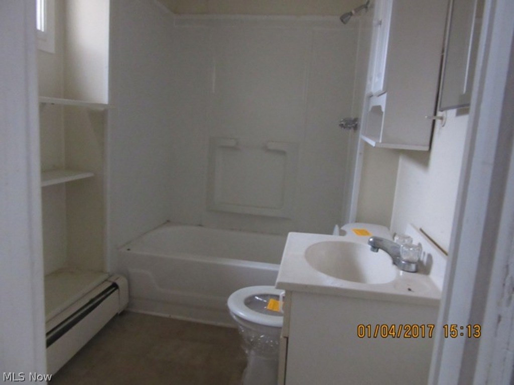 Willobee-On-The-Lake 02 - Residential