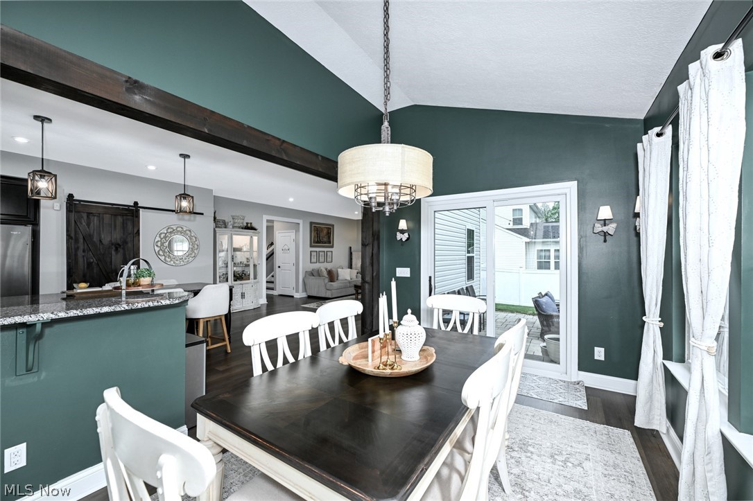 Lakes/Green #3 - Residential