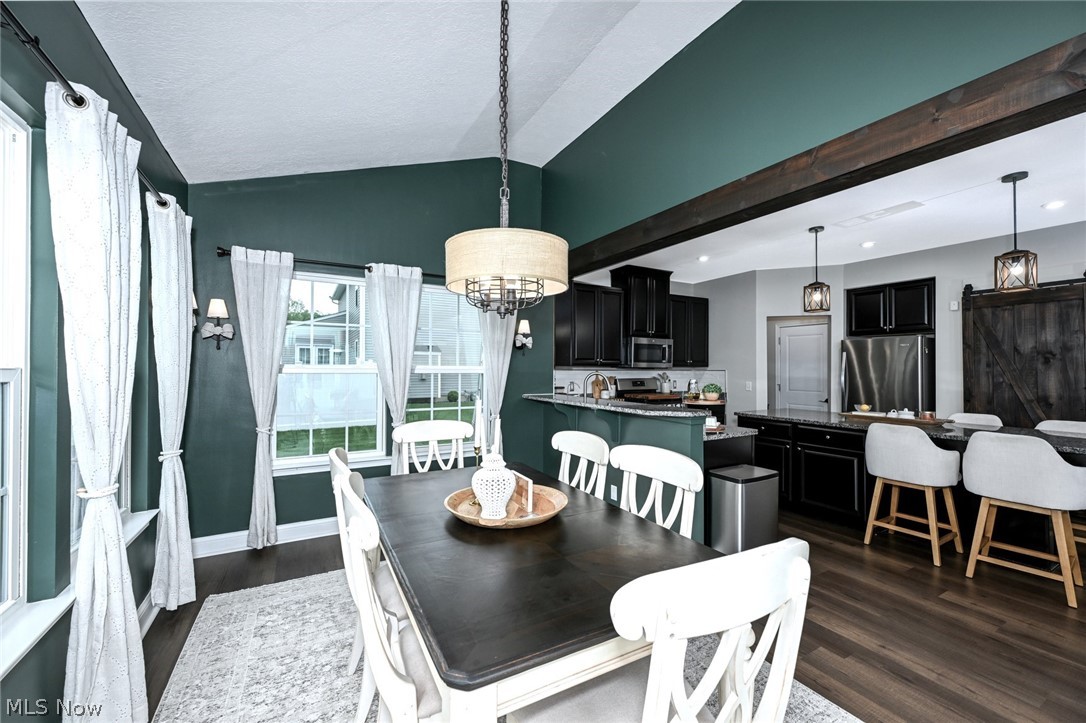 Lakes/Green #3 - Residential