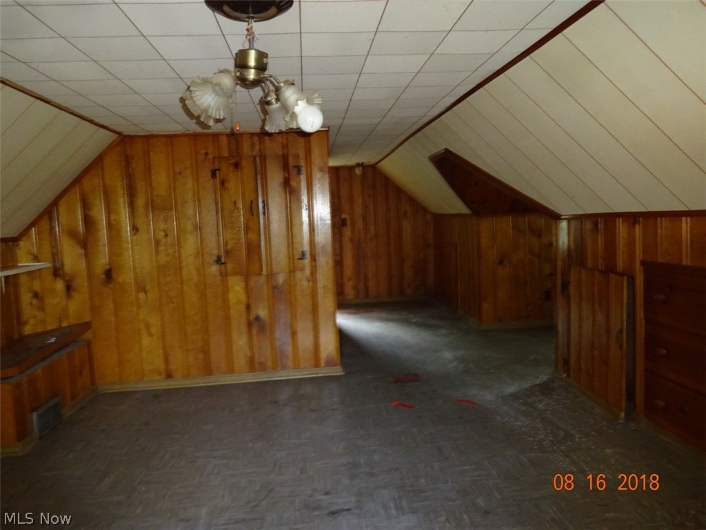 Riveredge - Residential