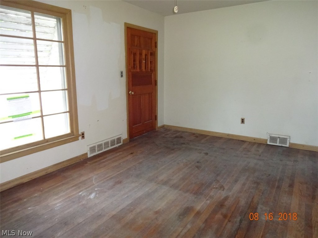 Riveredge - Residential