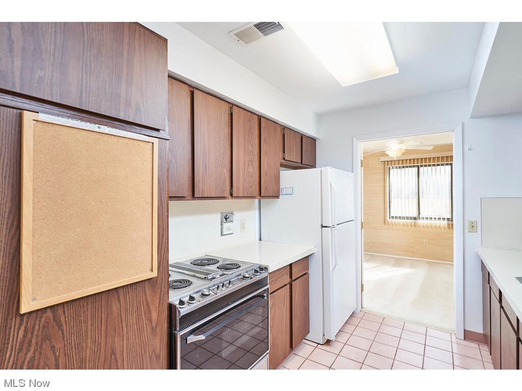 Hampton Woods - Residential Lease