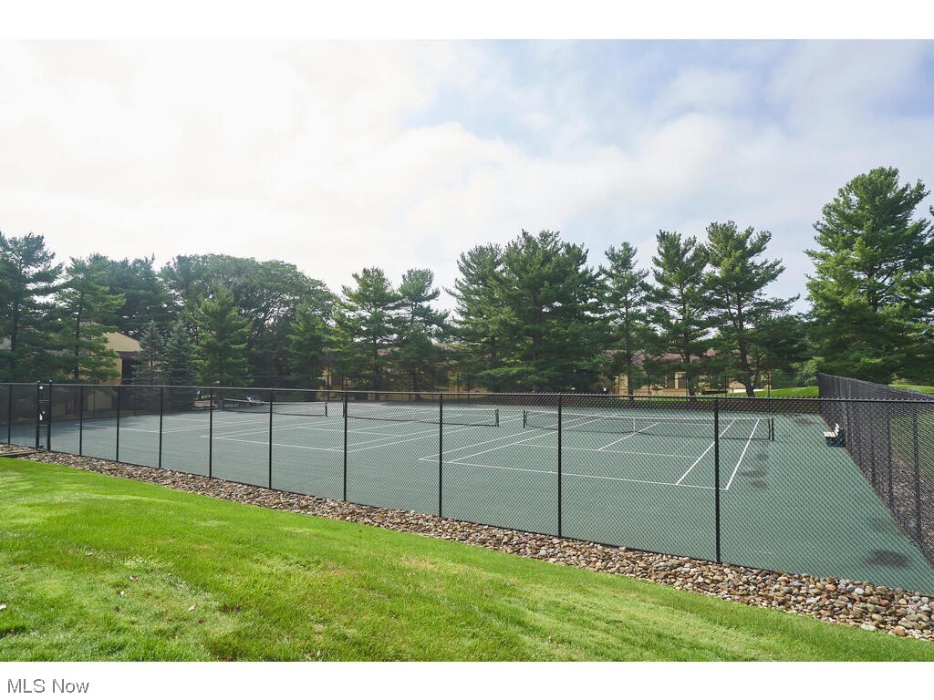 Hampton Woods - Residential Lease