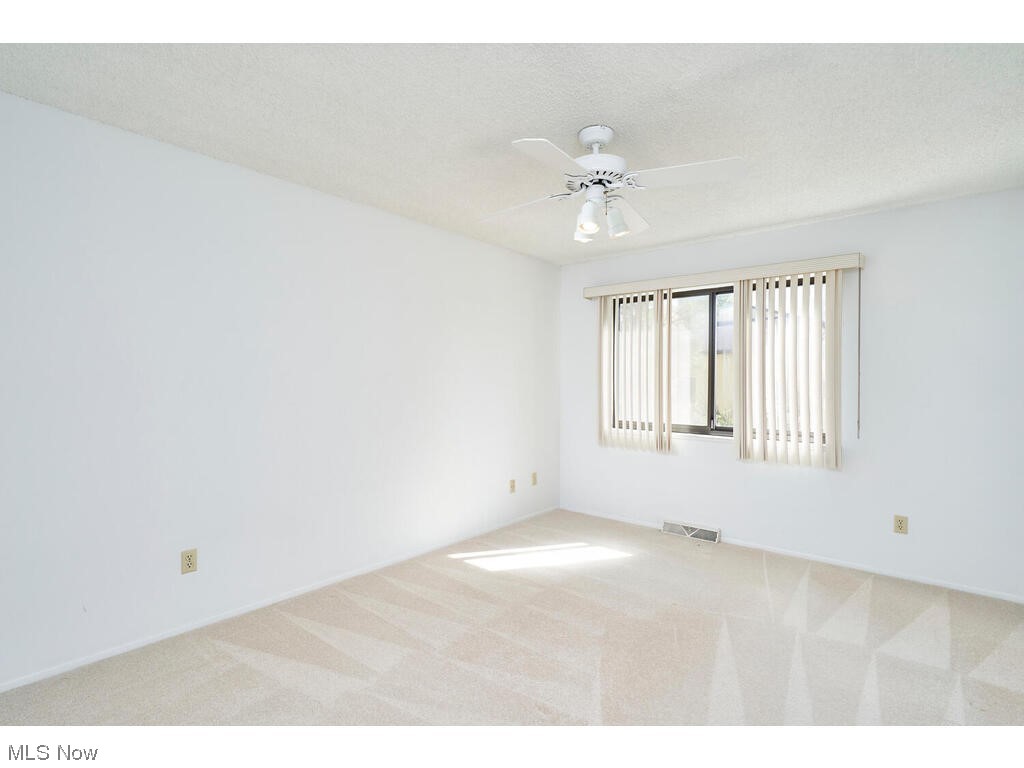 Hampton Woods - Residential Lease