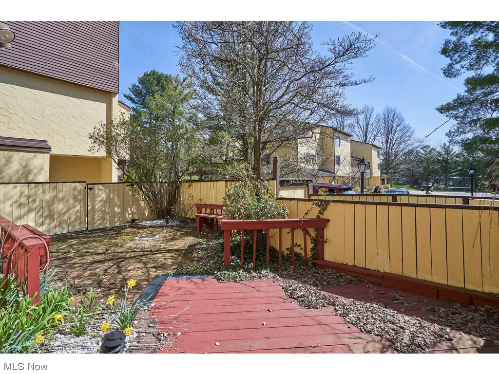 Hampton Woods - Residential Lease