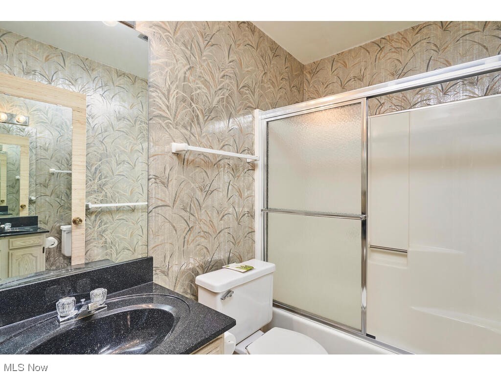 Hampton Woods - Residential Lease