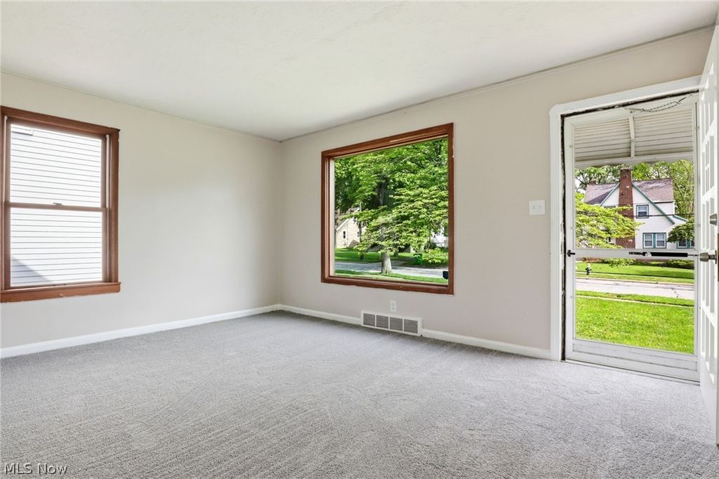 Photo of 4538 Telhurst Road, South Euclid, OH 44121 (MLS # 5210424)