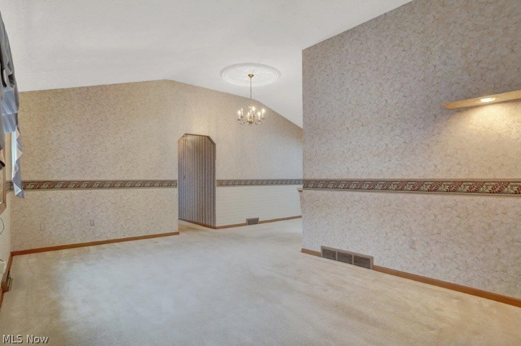 Maca - Residential