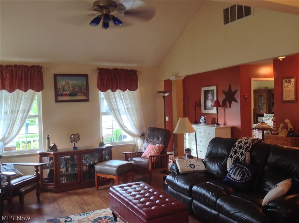 Chapman Grove Cluster Home Sub Ph 8 - Residential