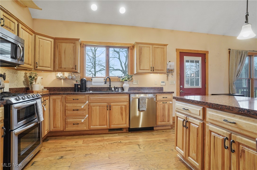 2040 Swartz Road, Mogadore, Ohio image 18