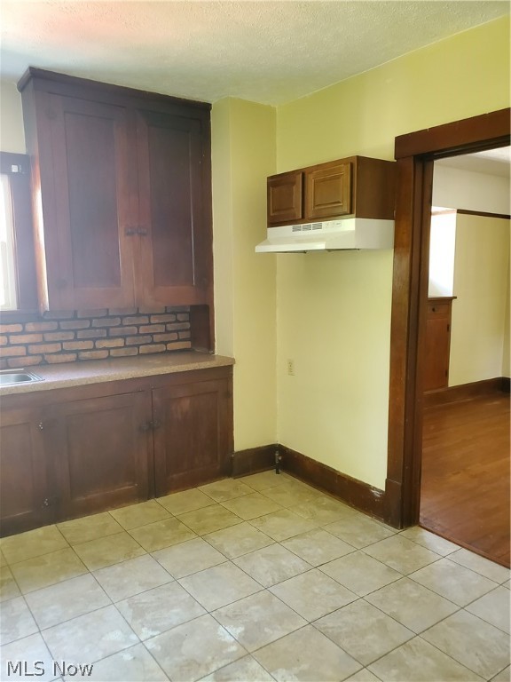 City/Youngstown - Residential Lease