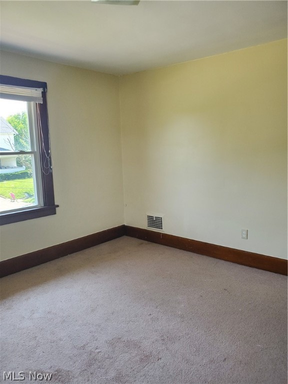 City/Youngstown - Residential Lease