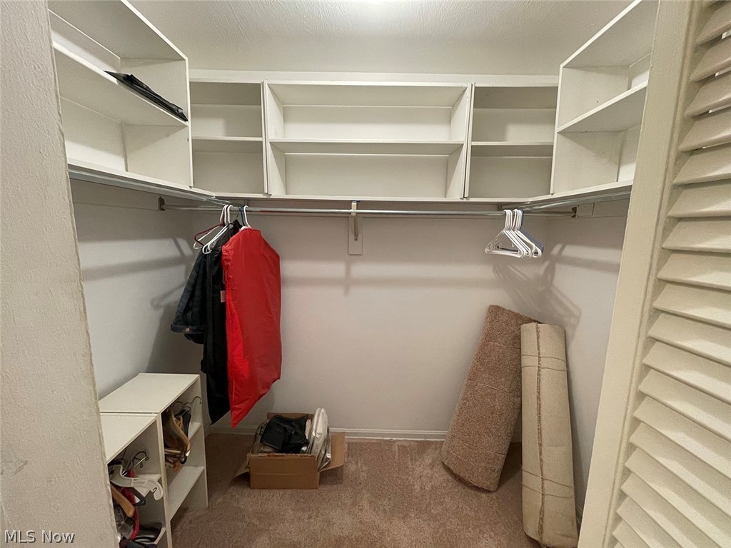 Tallmadge Woods - Residential