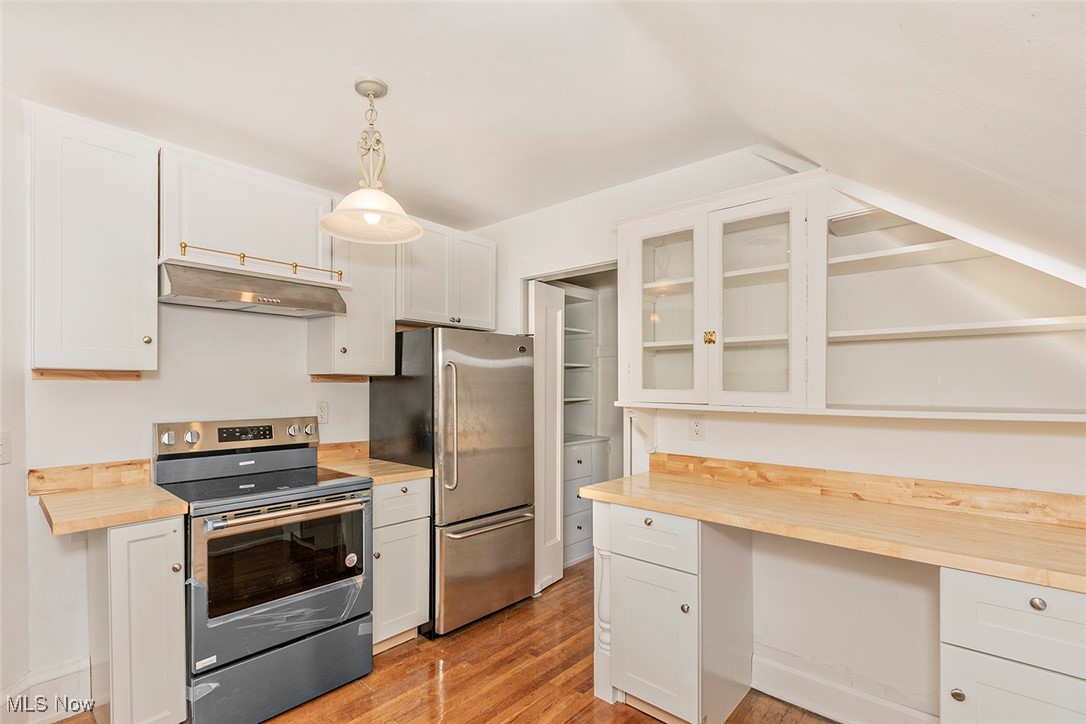 Newport - Residential Lease