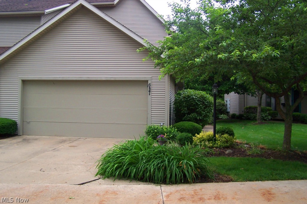 North Pointe Condo - Residential