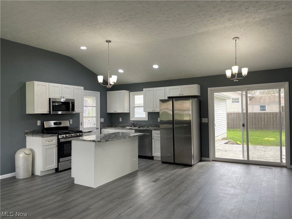 Deerfield Estate Inc Sub - Residential