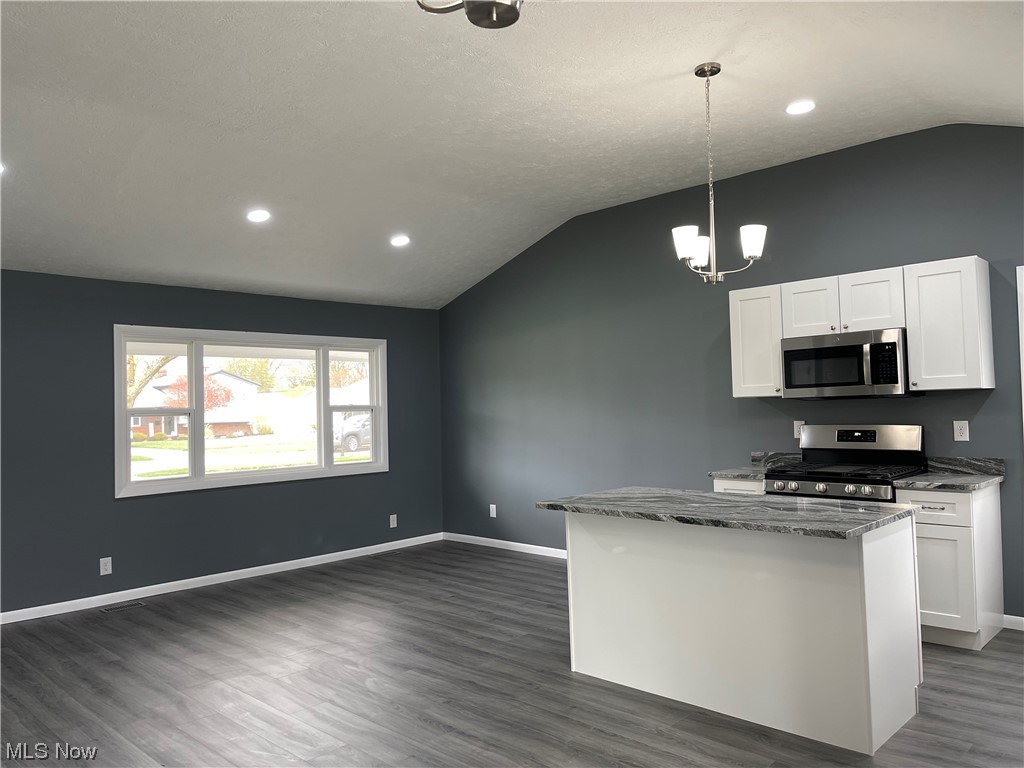 Deerfield Estate Inc Sub - Residential