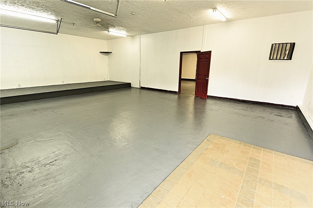 Ne Div - Residential Income