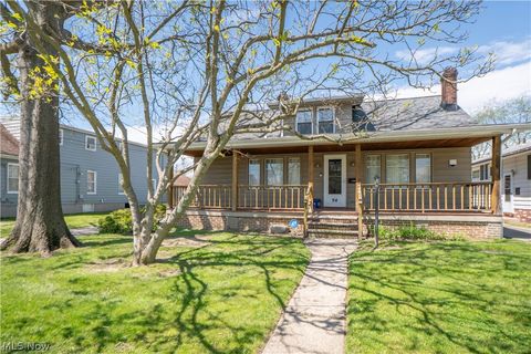 Photo of 94 Avalon Drive, Bedford, OH 44146 (MLS # 5210059)