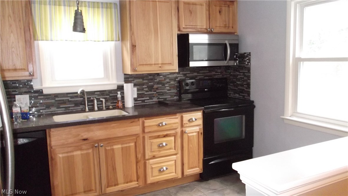 Lyndhurst Mdws 04 - Residential