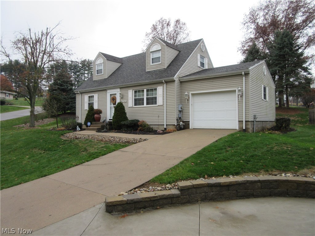 Victor S Renners 01 - Residential