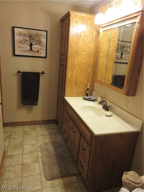 Victor S Renners 01 - Residential