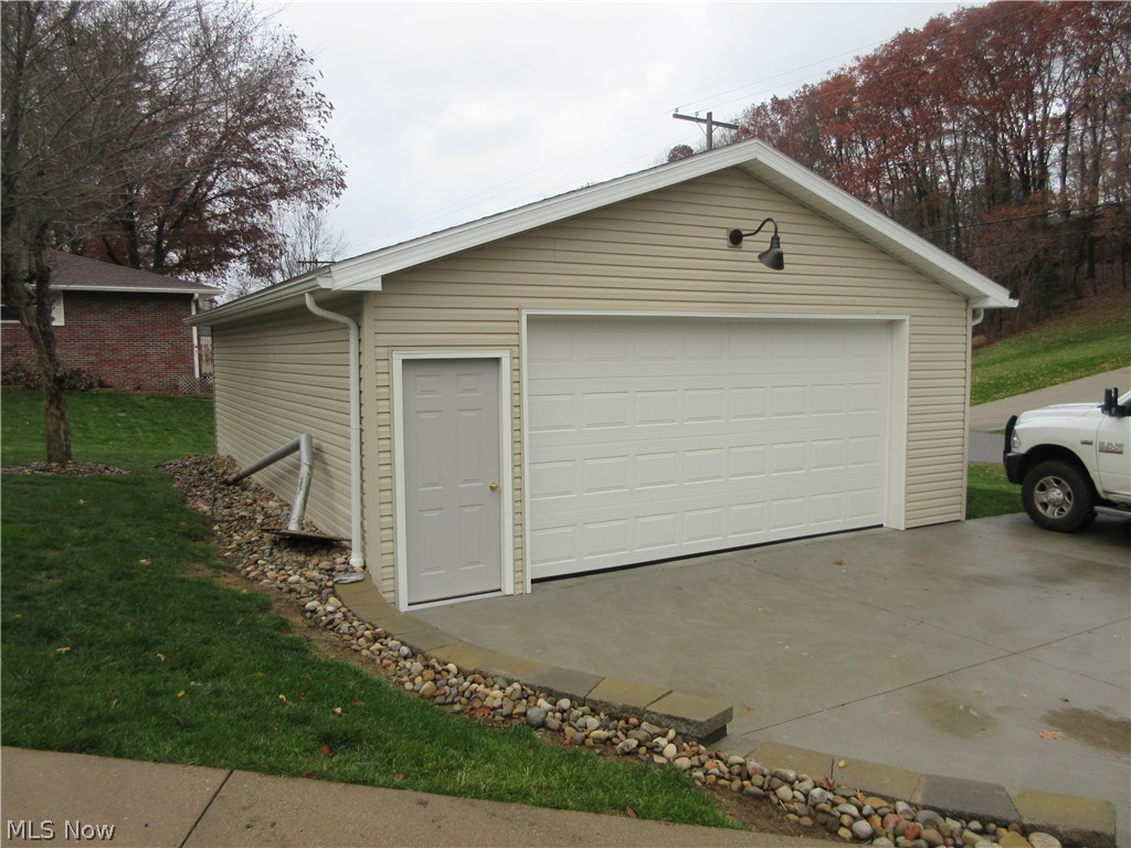 Victor S Renners 01 - Residential