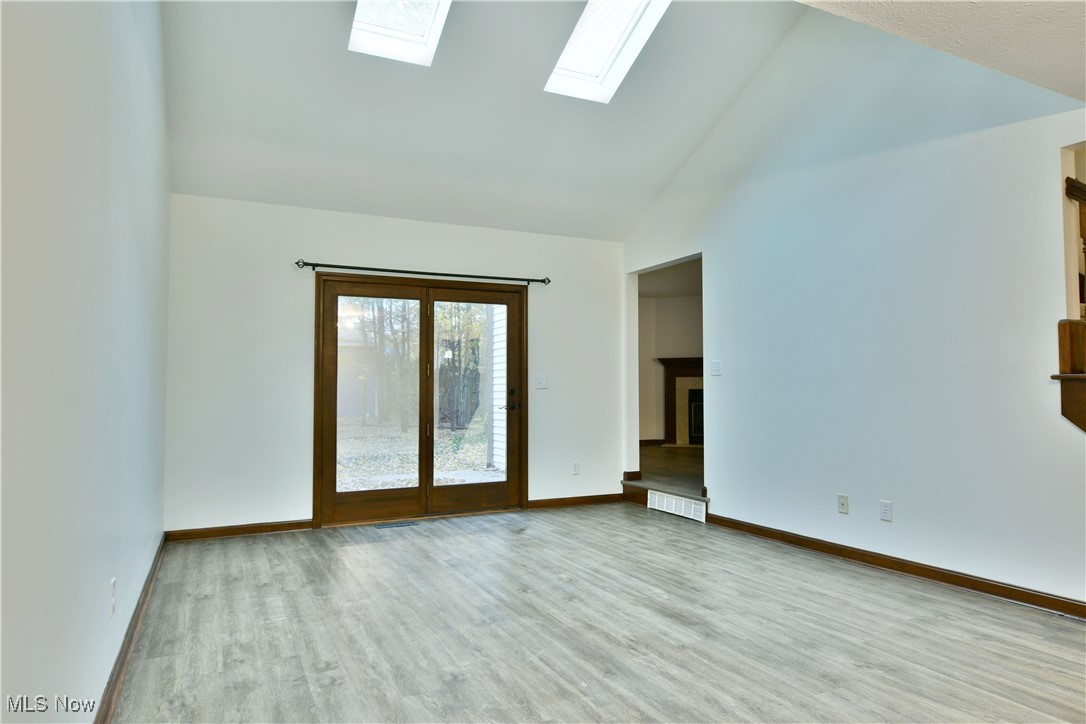 Gemwood Condo - Residential