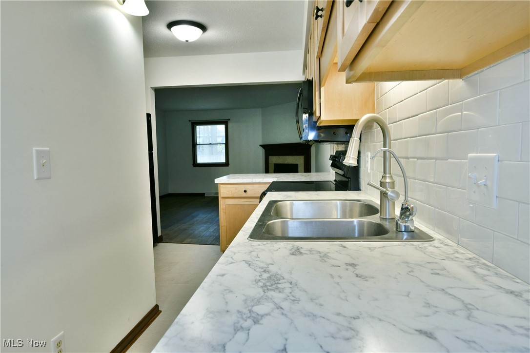 Gemwood Condo - Residential