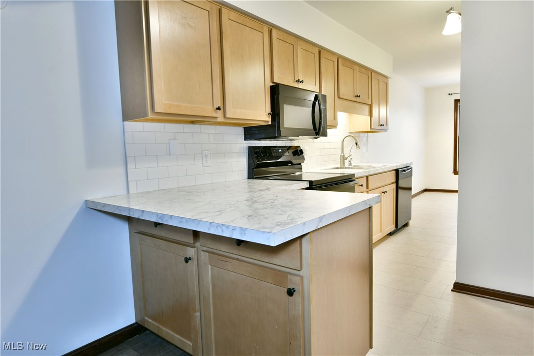 Gemwood Condo - Residential