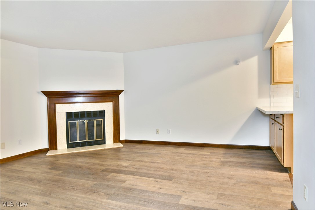 Gemwood Condo - Residential