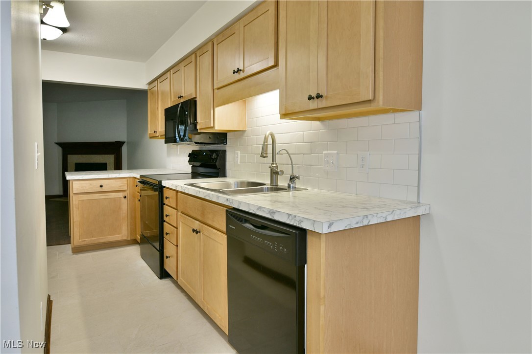 Gemwood Condo - Residential