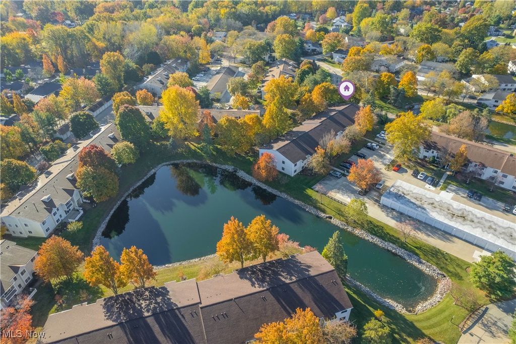 Photo of 2995 N Bay Drive #I-14, Westlake, OH 44145 (MLS # 5167633)