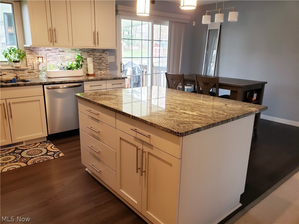 Vantage Point - Residential