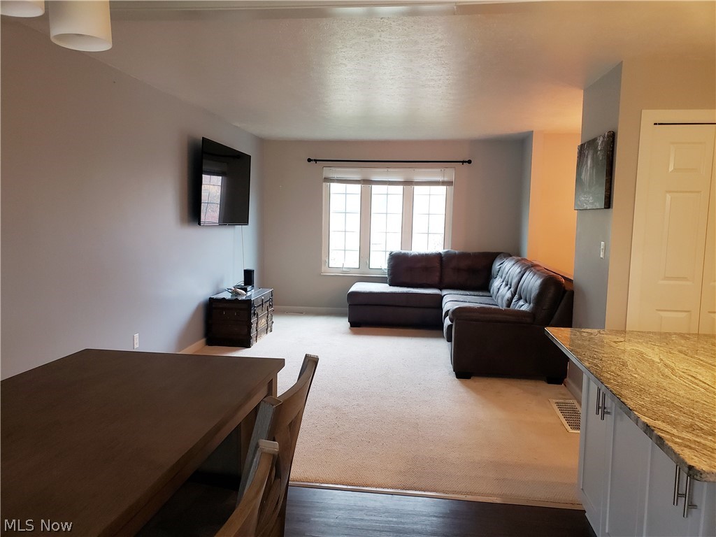 Vantage Point - Residential