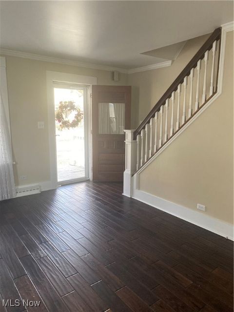 Tiny photo for 207 East North Avenue, East Palestine, OH 44413 (MLS # 5180749)