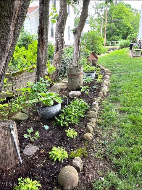 Tiny photo for 207 East North Avenue, East Palestine, OH 44413 (MLS # 5180749)