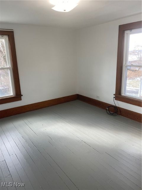 Tiny photo for 207 East North Avenue, East Palestine, OH 44413 (MLS # 5180749)